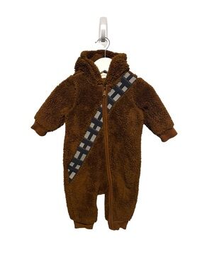 ⭐️ 5/$30 Gap Kids Star Wars Chewie One Piece size 3-6 Months
